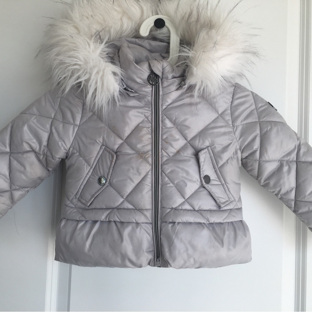 Michael Kors Baby Girl Quilted Jacket w/ Faux Fur Trim | Size 2T ✨